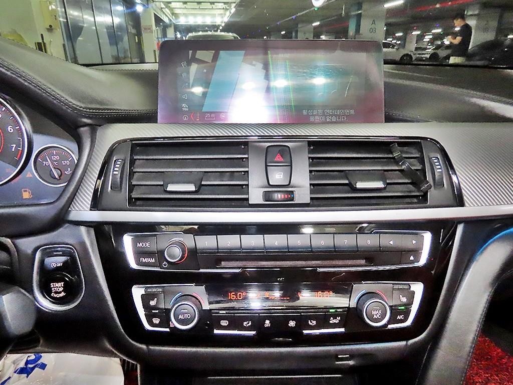 BMW 4시리즈 4시리즈 (F32) 430i 컨버터블 M 스포츠 이미지 14