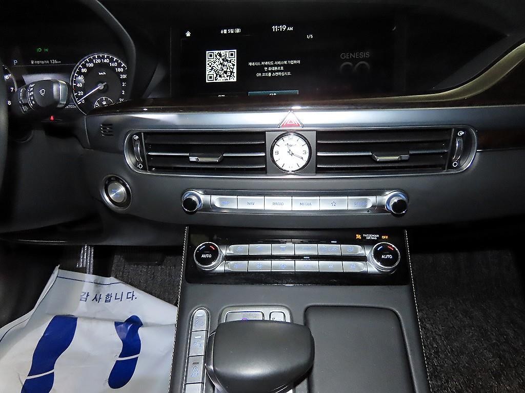 제네시스 G90 3.8 GDI AWD 프리미엄 럭셔리 이미지 11