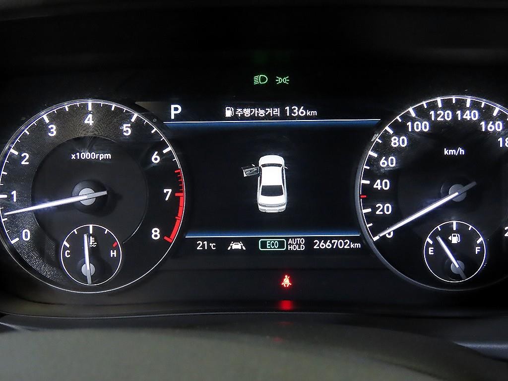 제네시스 G90 3.8 GDI AWD 프리미엄 럭셔리 이미지 9