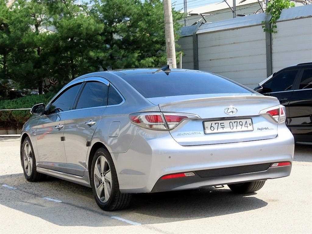 현대 쏘나타 LF 쏘나타 하이브리드 2.0 프리미엄 스페셜 이미지 3