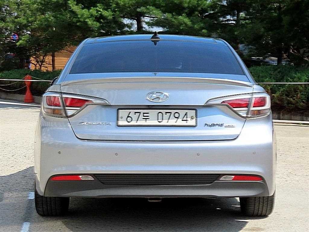 현대 쏘나타 LF 쏘나타 하이브리드 2.0 프리미엄 스페셜 이미지 4