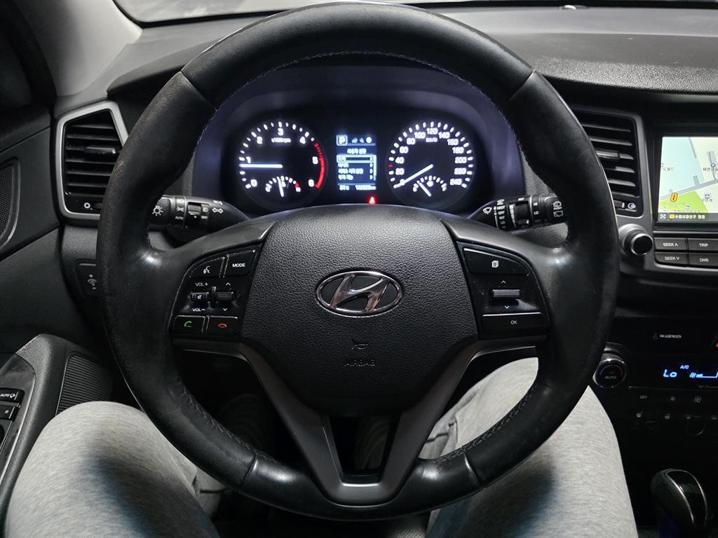 현대 투싼 올뉴투싼 디젤 1.7 2WD 모던 이미지 9