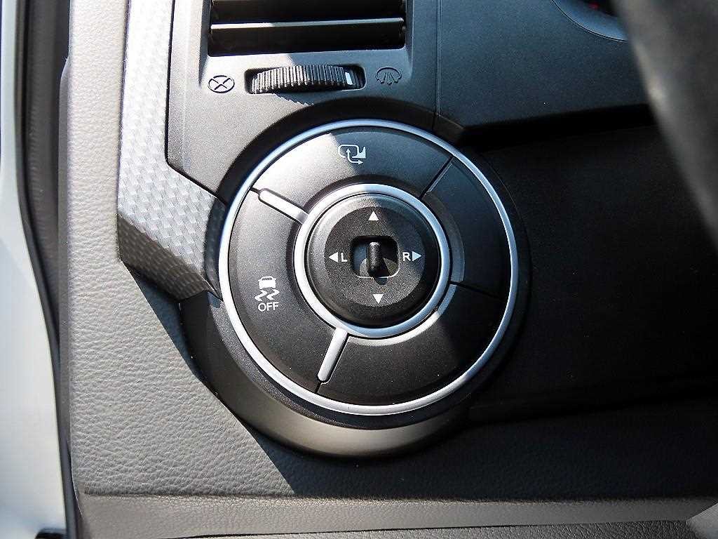 KG모빌리티(쌍용) 코란도 코란도스포츠 디젤 4WD CX7 클럽 이미지 12