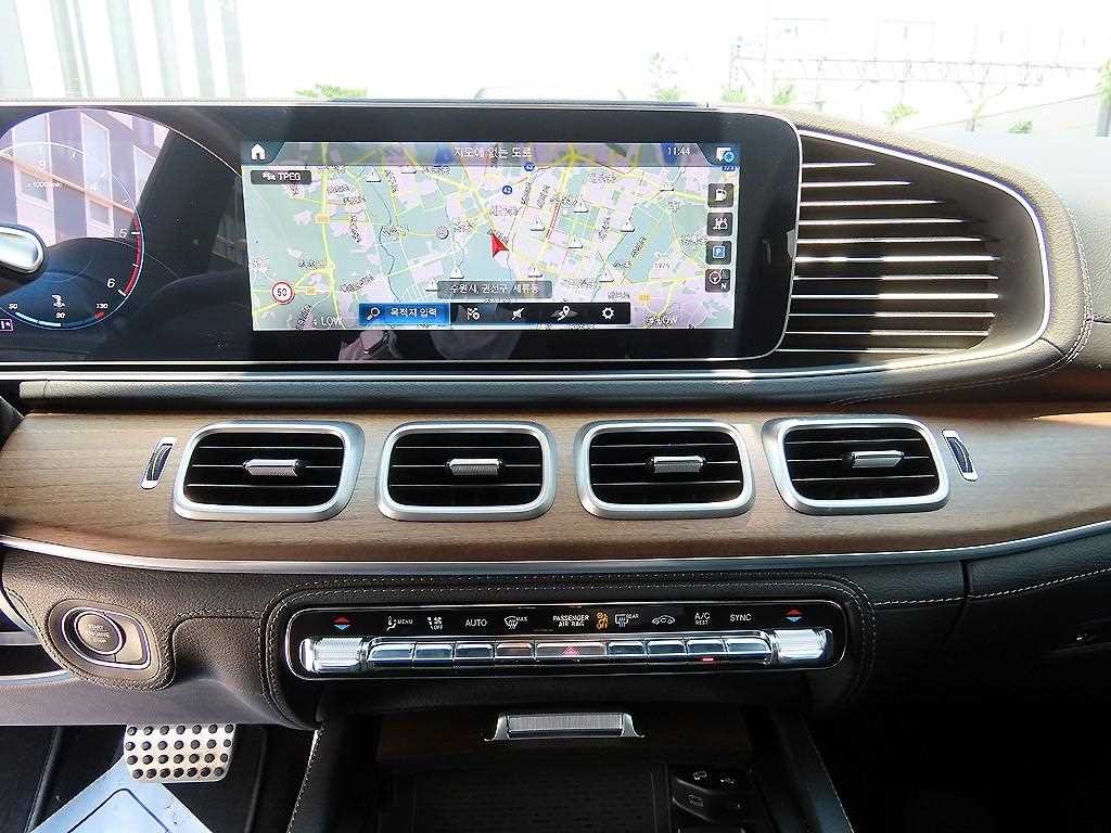 벤츠 GLS 클래스 GLS클래스 X167 GLS 400d 4MATIC 이미지 12