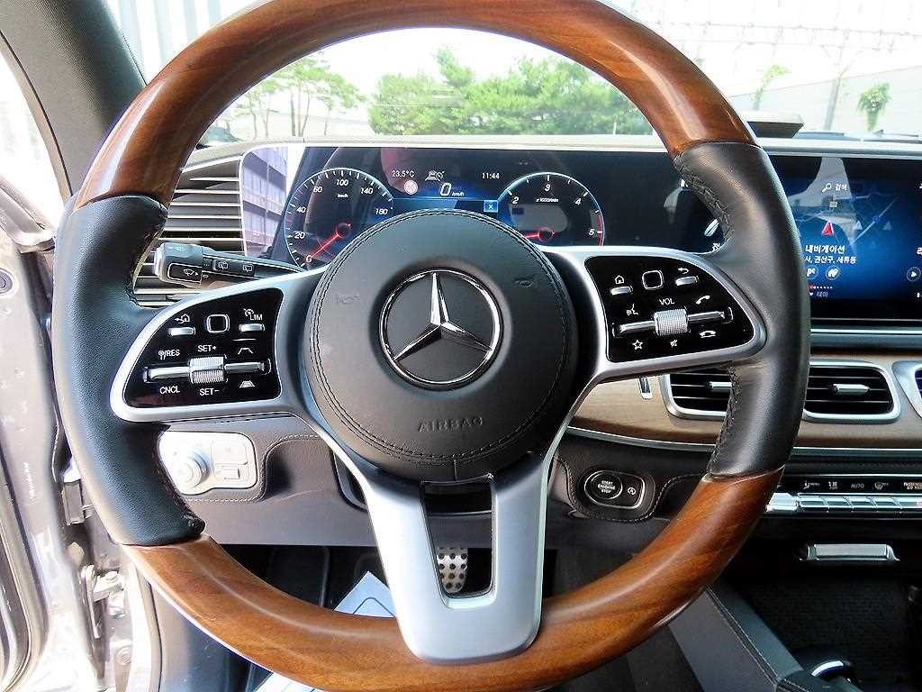 벤츠 GLS 클래스 GLS클래스 X167 GLS 400d 4MATIC 이미지 8