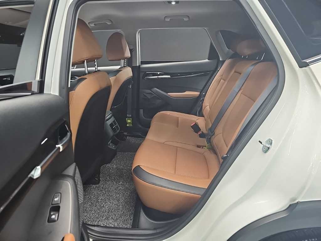 기아 셀토스 더 뉴 셀토스 가솔린 1.6 터보 4WD 시그니처 이미지 12