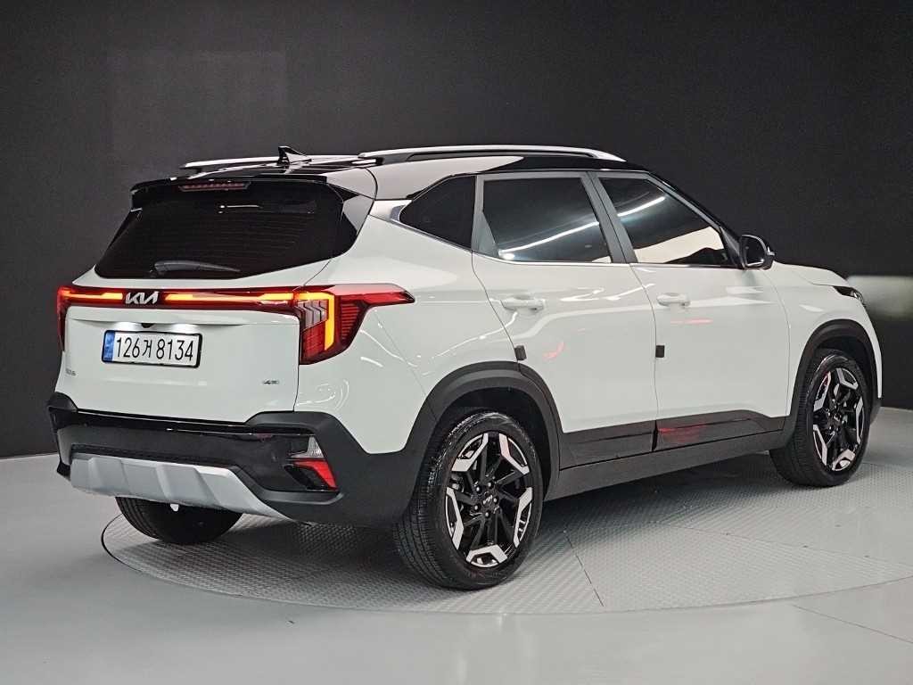 기아 셀토스 더 뉴 셀토스 가솔린 1.6 터보 4WD 시그니처 이미지 4