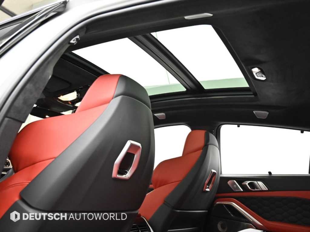 BMW X6M X6M (F96) 4.4 컴페티션 이미지 18