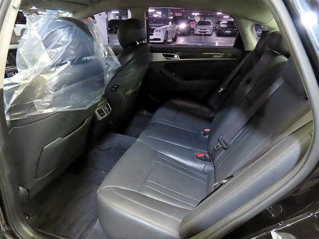 제네시스 G80 3.3 GDI AWD 럭셔리 이미지 7