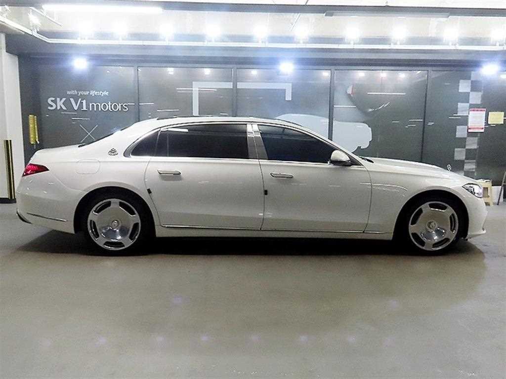 벤츠 S 클래스 S클래스-W223 마이바흐 S580 4MATIC 이미지 3
