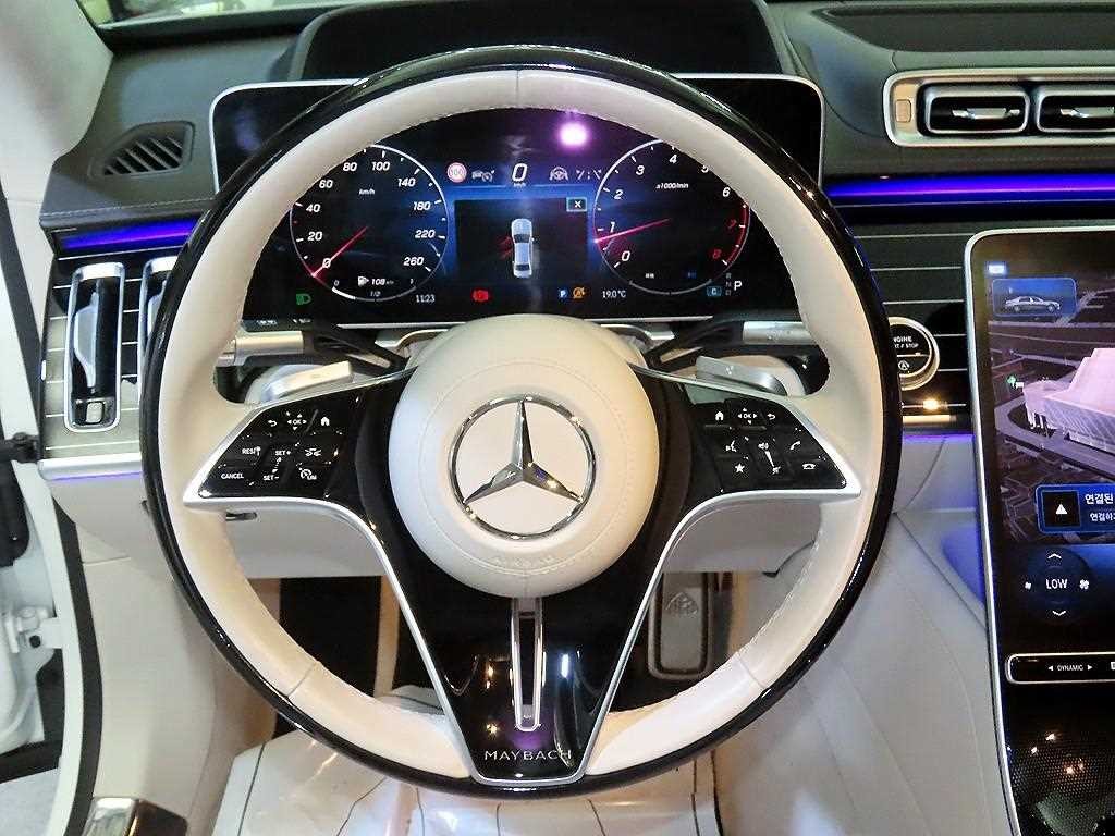 벤츠 S 클래스 S클래스-W223 마이바흐 S580 4MATIC 이미지 8