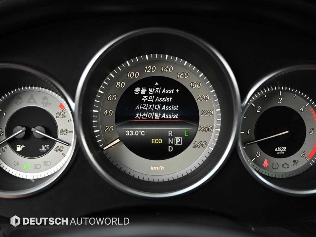벤츠 CLS 클래스 CLS클래스 W218 CLS 350 d 4MATIC 이미지 10