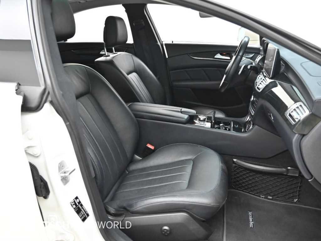 벤츠 CLS 클래스 CLS클래스 W218 CLS 350 d 4MATIC 이미지 13