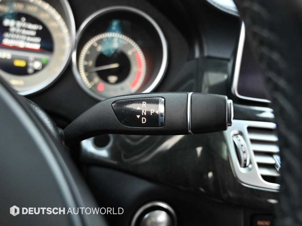 벤츠 CLS 클래스 CLS클래스 W218 CLS 350 d 4MATIC 이미지 16