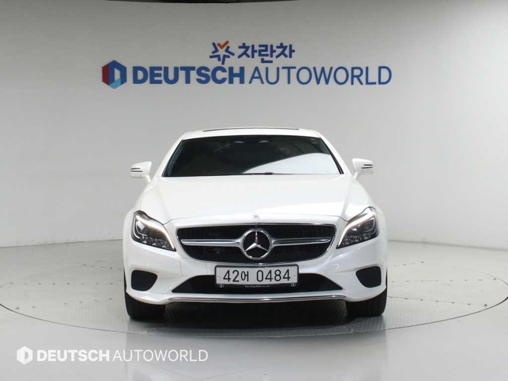 벤츠 CLS 클래스 CLS클래스 W218 CLS 350 d 4MATIC 이미지 3