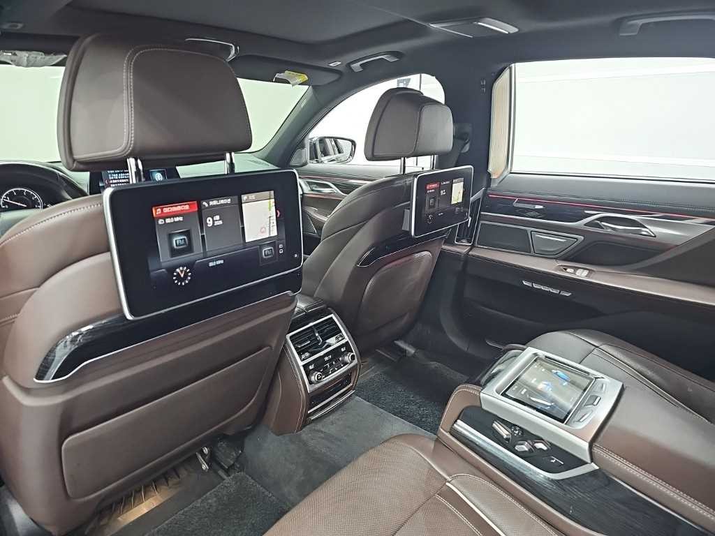 BMW 7시리즈 7시리즈 (G11) 740Ld xDrive M 스포츠 이미지 15