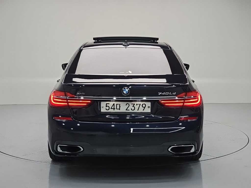 BMW 7시리즈 7시리즈 (G11) 740Ld xDrive M 스포츠 이미지 3