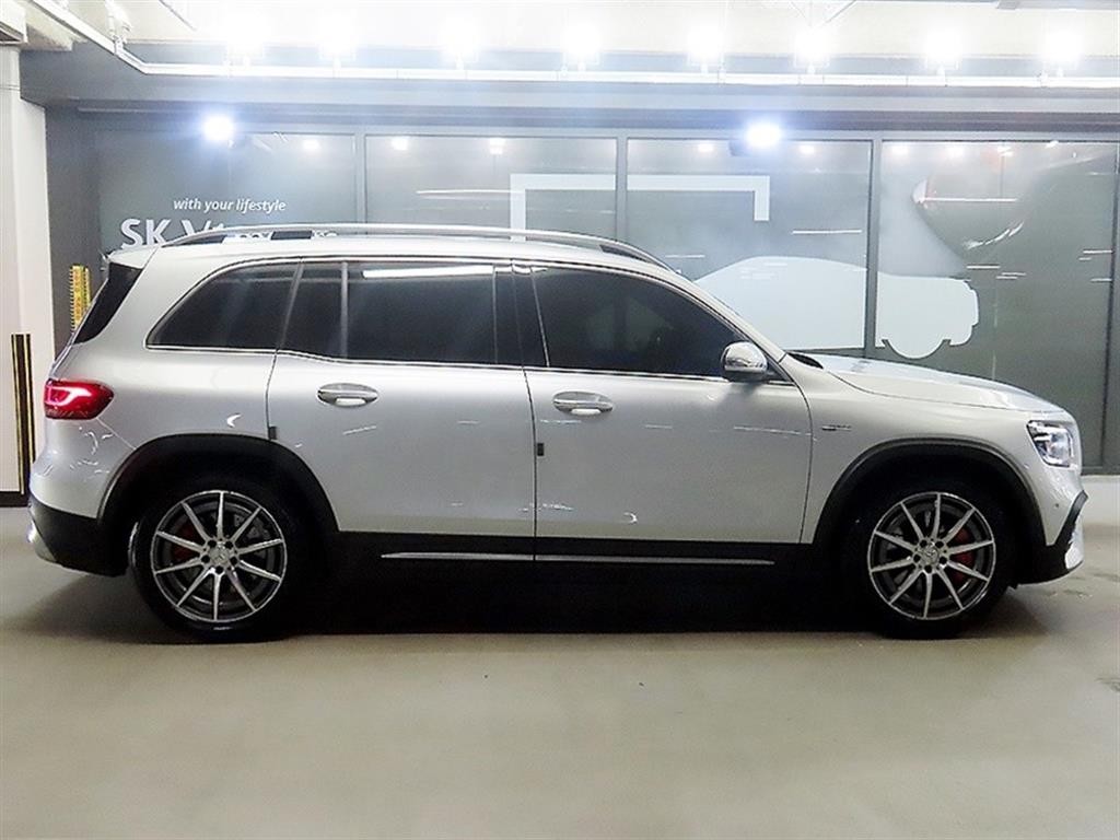 벤츠 GLB 클래스 GLB클래스 X247 AMG GLB 35 4MATIC 이미지 3