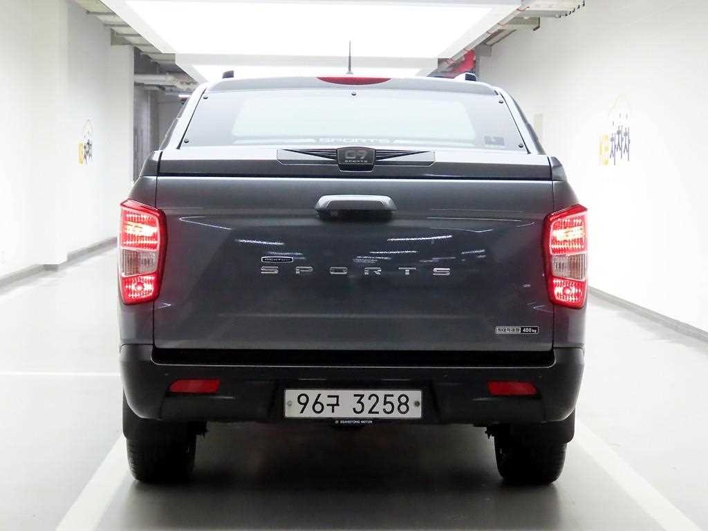 KG모빌리티(쌍용) 렉스턴 렉스턴 스포츠 2WD 디젤 2.2 프레스티지 스페셜 이미지 3