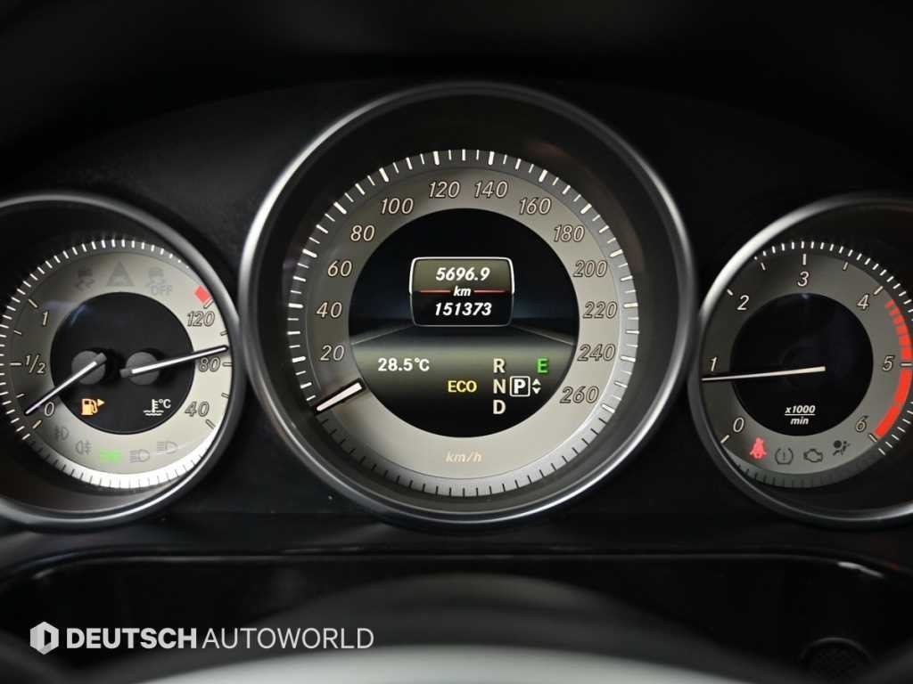 벤츠 E 클래스 E-클래스 W212 E220 CDI 아방가르드 이미지 8