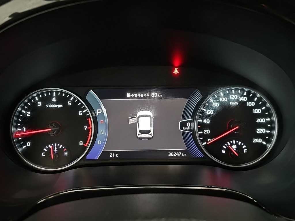 기아 셀토스 가솔린 1.6 터보 2WD 시그니처 이미지 6