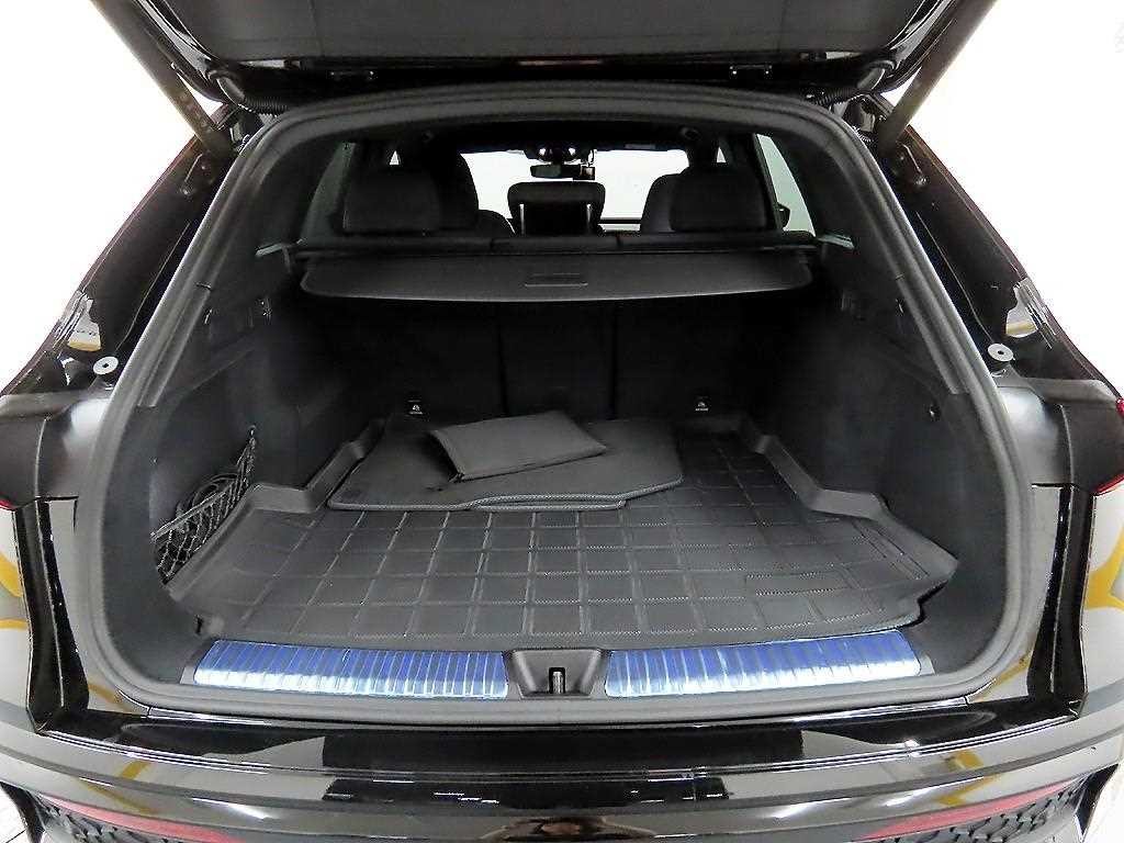 아우디 Q5 Q5 (80A) 45 TFSI 콰트로 S-라인 블랙 에디션 이미지 18