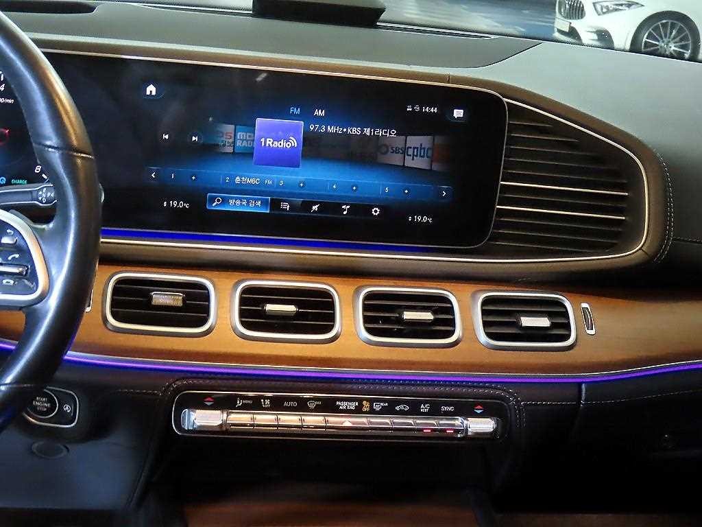 벤츠 GLE 클래스 GLE 클래스 W167 GLE 450 4MATIC 이미지 11
