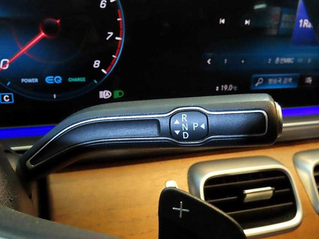 벤츠 GLE 클래스 GLE 클래스 W167 GLE 450 4MATIC 이미지 12
