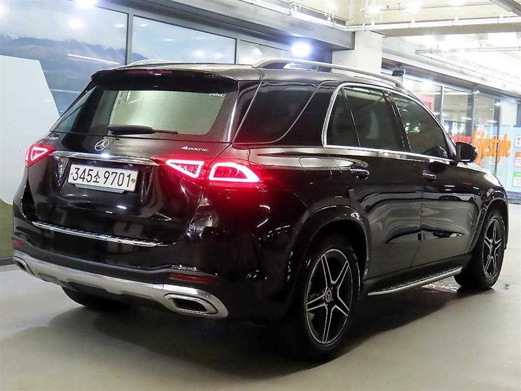 벤츠 GLE 클래스 GLE 클래스 W167 GLE 450 4MATIC 이미지 4