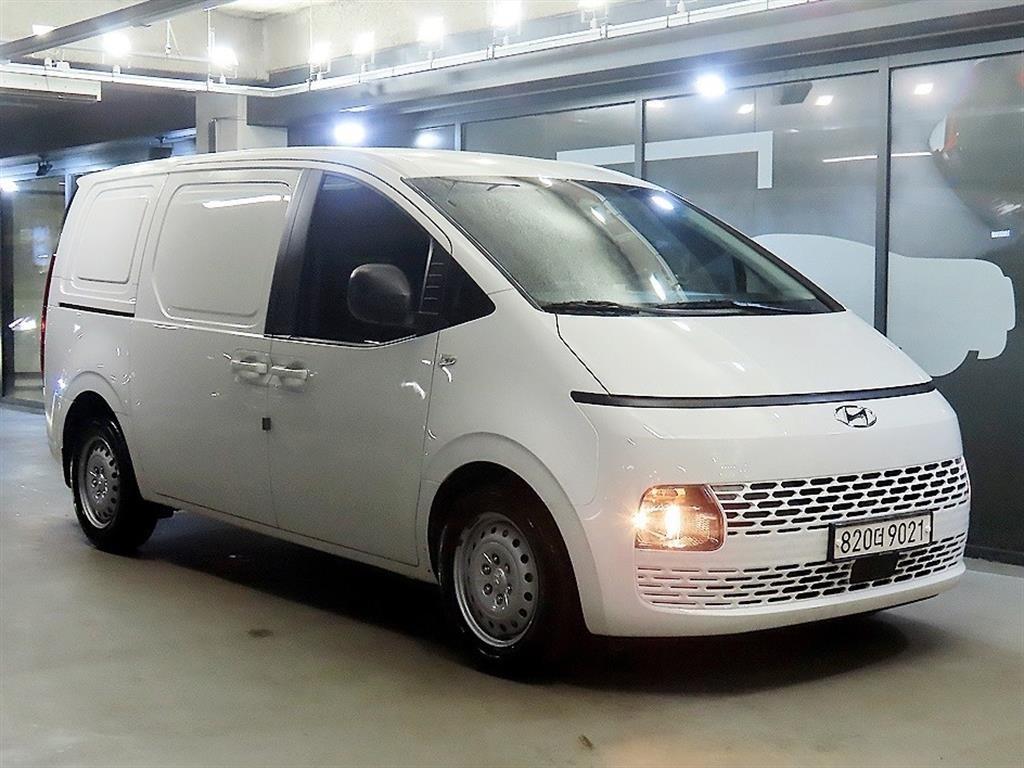 현대 스타리아 2WD 디젤 카고 스마트 3인승 이미지 1
