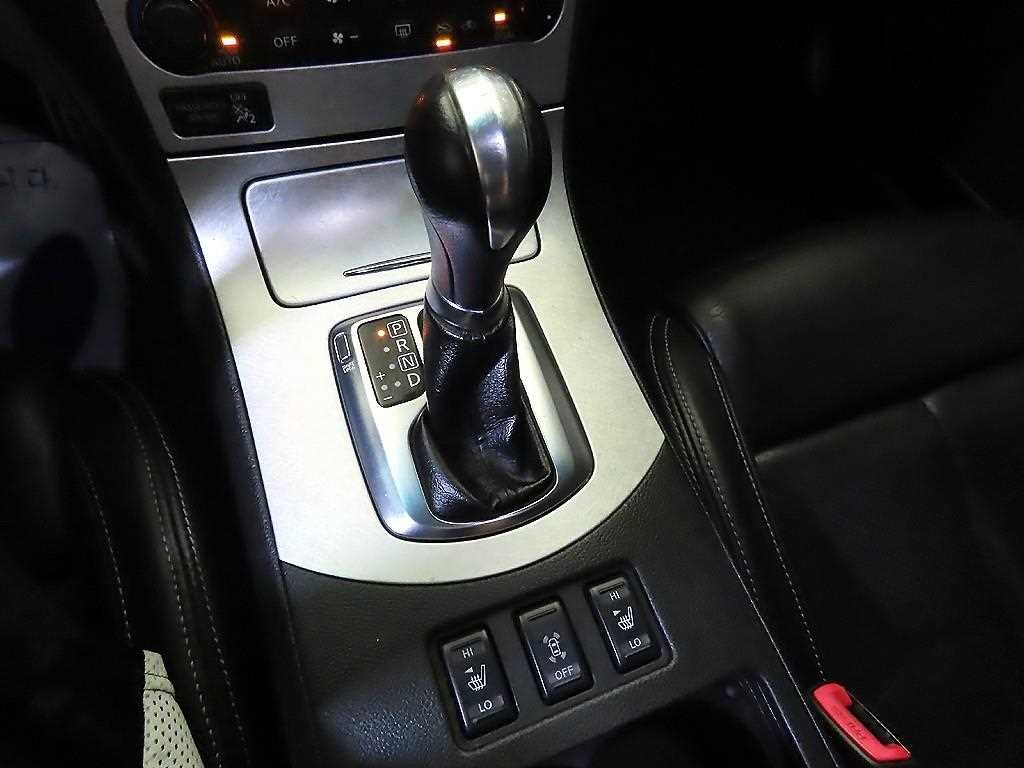 인피니티 G G37 쿠페 이미지 12