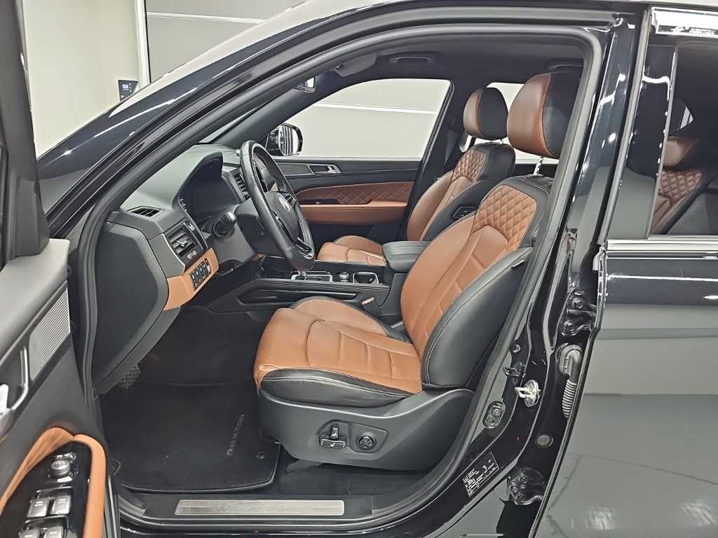 KG모빌리티(쌍용) 렉스턴 G4렉스턴 디젤 2.2 4WD 화이트 에디션 이미지 11