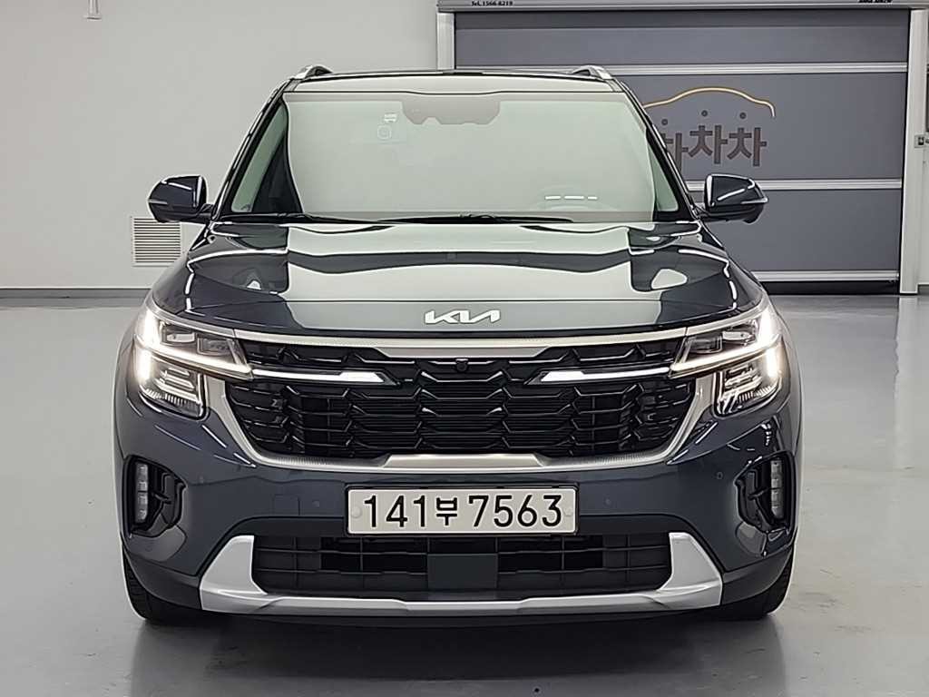 기아 셀토스 더 뉴 셀토스 가솔린 2.0 2WD 시그니처 이미지 2