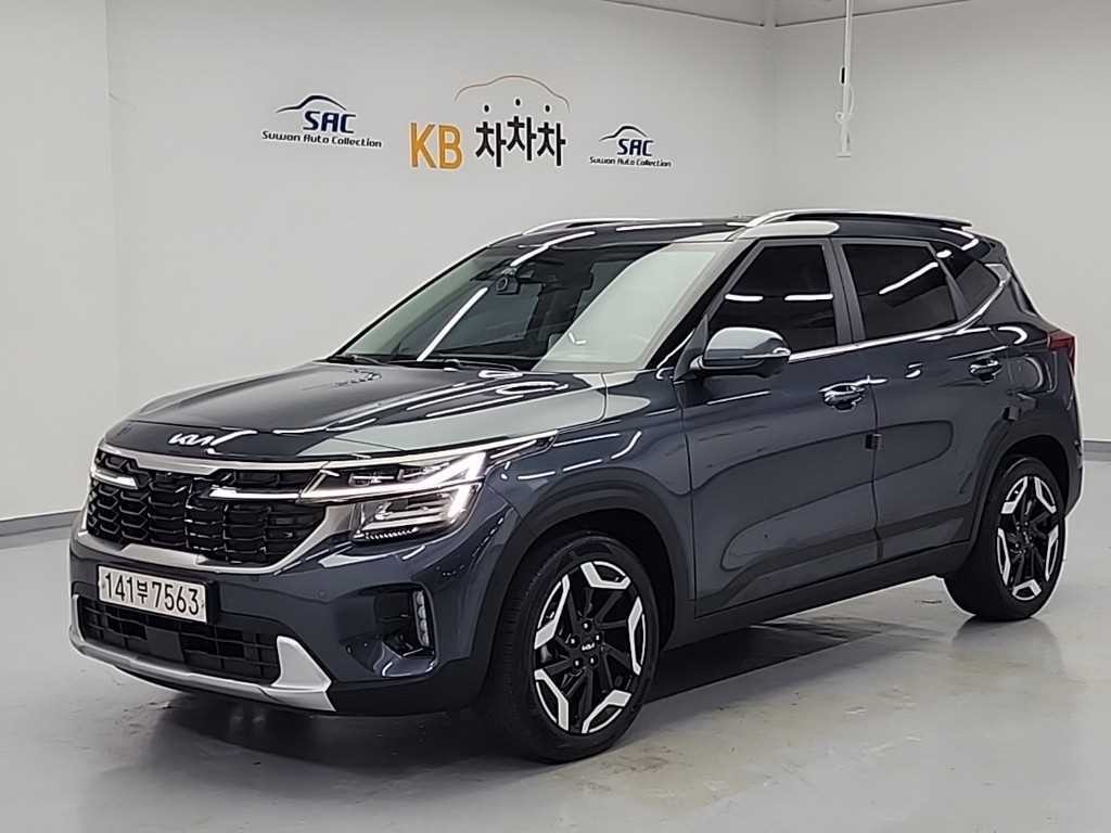 기아 셀토스 더 뉴 셀토스 가솔린 2.0 2WD 시그니처 이미지 4