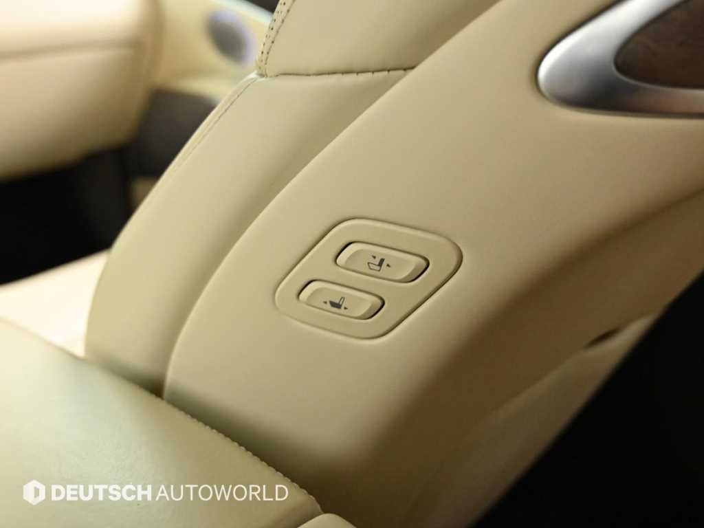 기아 K9 더 K9 3.8 GDI 2WD 플래티넘Ⅱ 이미지 17