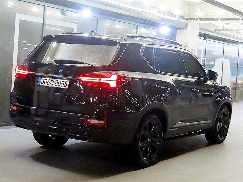 KG모빌리티(쌍용) 렉스턴 올 뉴 렉스턴 (Y450) 디젤 2.2 4WD 더 블랙 이미지 4