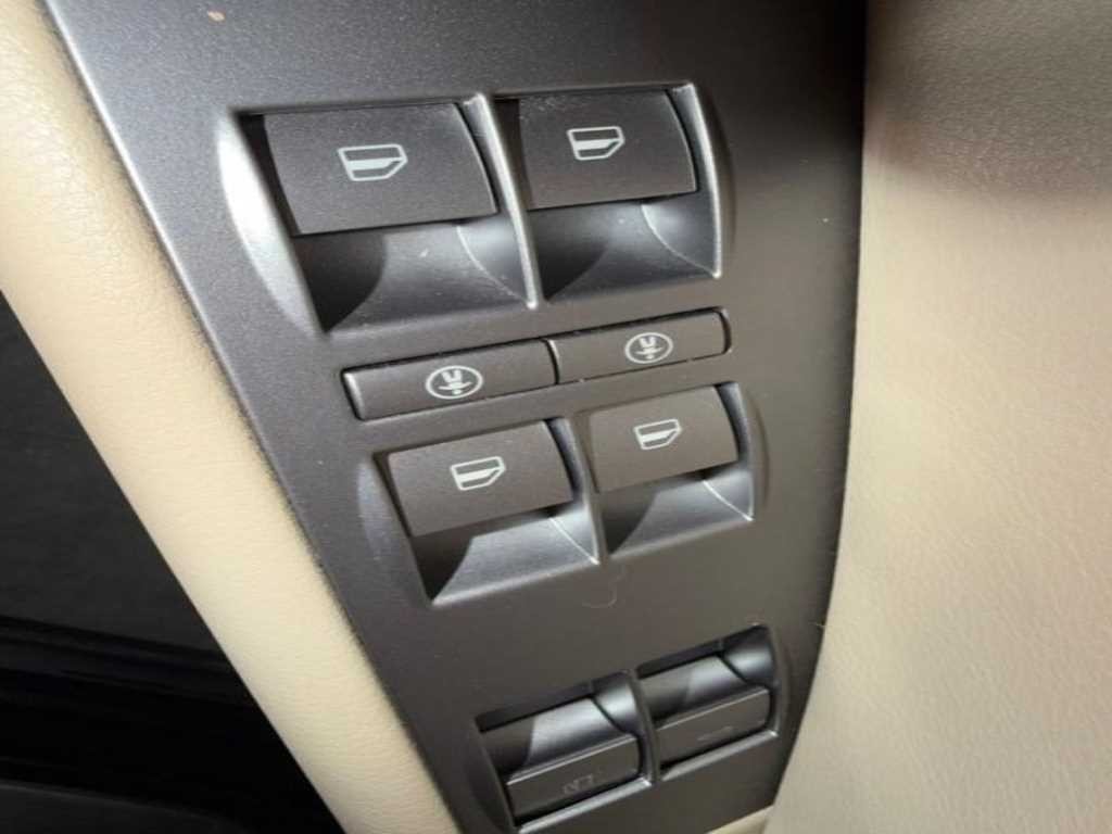 폭스바겐 페이튼 V6 3.0 TDI 이미지 18