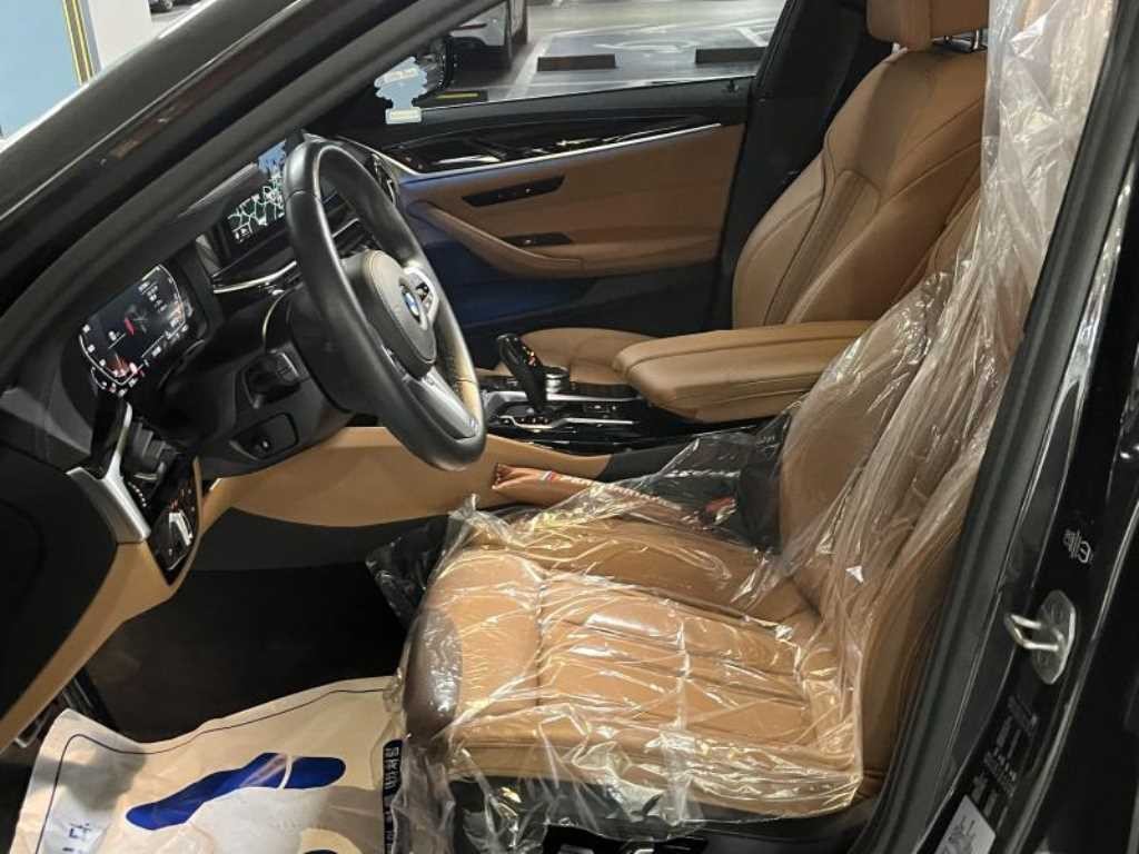 BMW 5시리즈 5시리즈 (G30) 520i M 스포츠 이미지 12