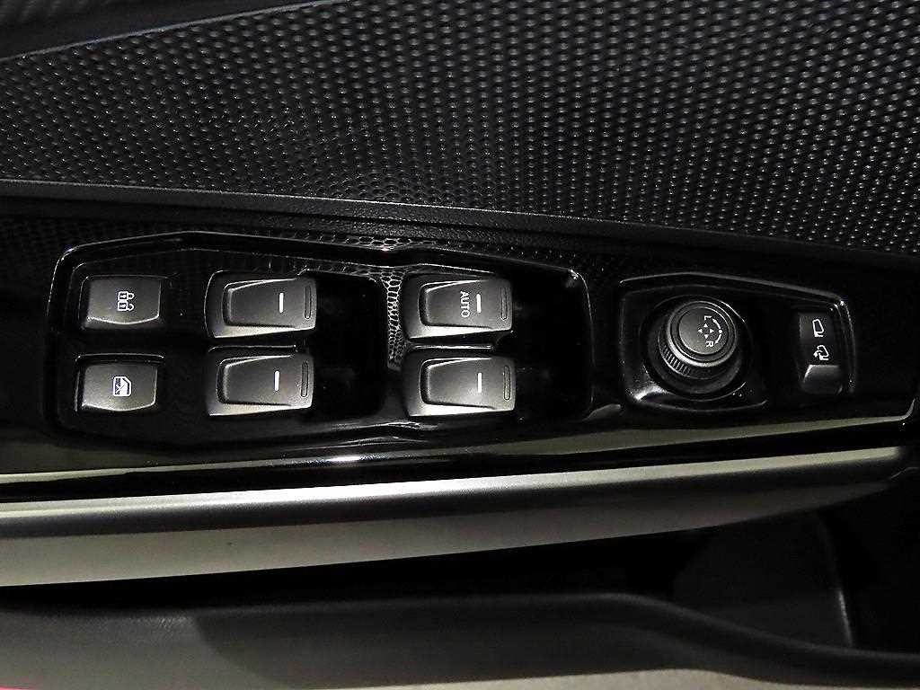 KG모빌리티(쌍용) 티볼리 베리 뉴 티볼리 2WD 가솔린 1.5 V5 이미지 13