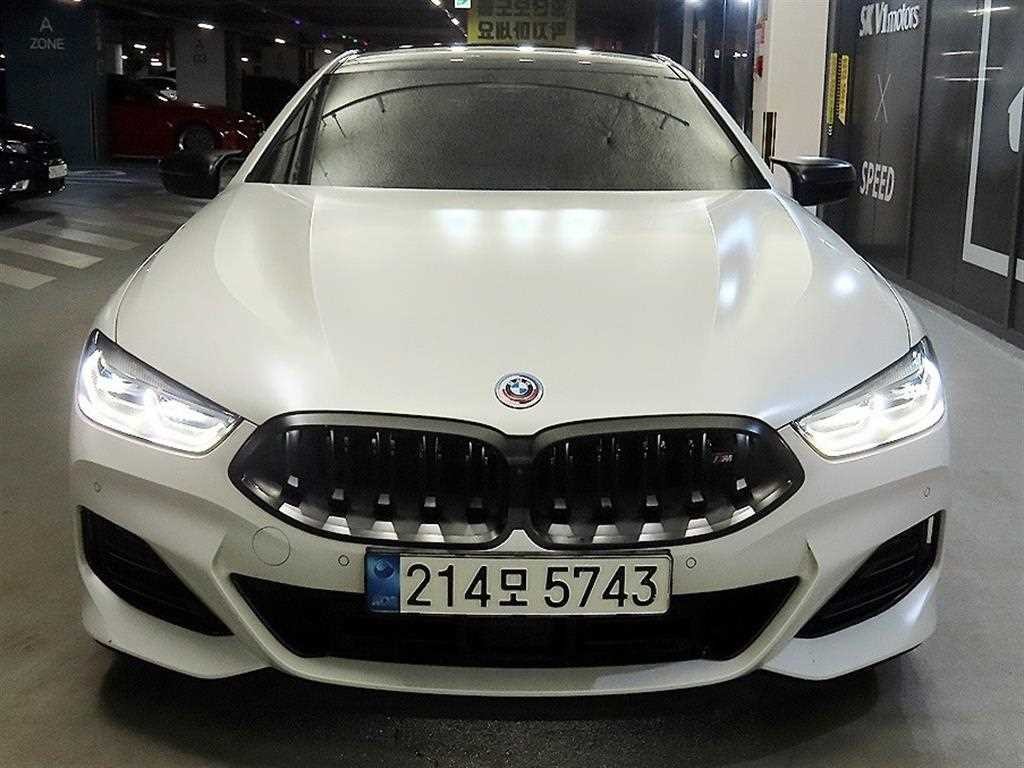 BMW 8시리즈 8시리즈 (G15) M850i xDrive 그란 쿠페 이미지 2
