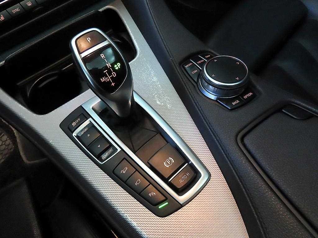BMW 6시리즈 6시리즈 (F12) 640 그란쿠페 d xDrive M 스포츠 그란쿠페 이미지 12