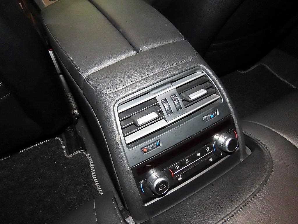 BMW 6시리즈 6시리즈 (F12) 640 그란쿠페 d xDrive M 스포츠 그란쿠페 이미지 16