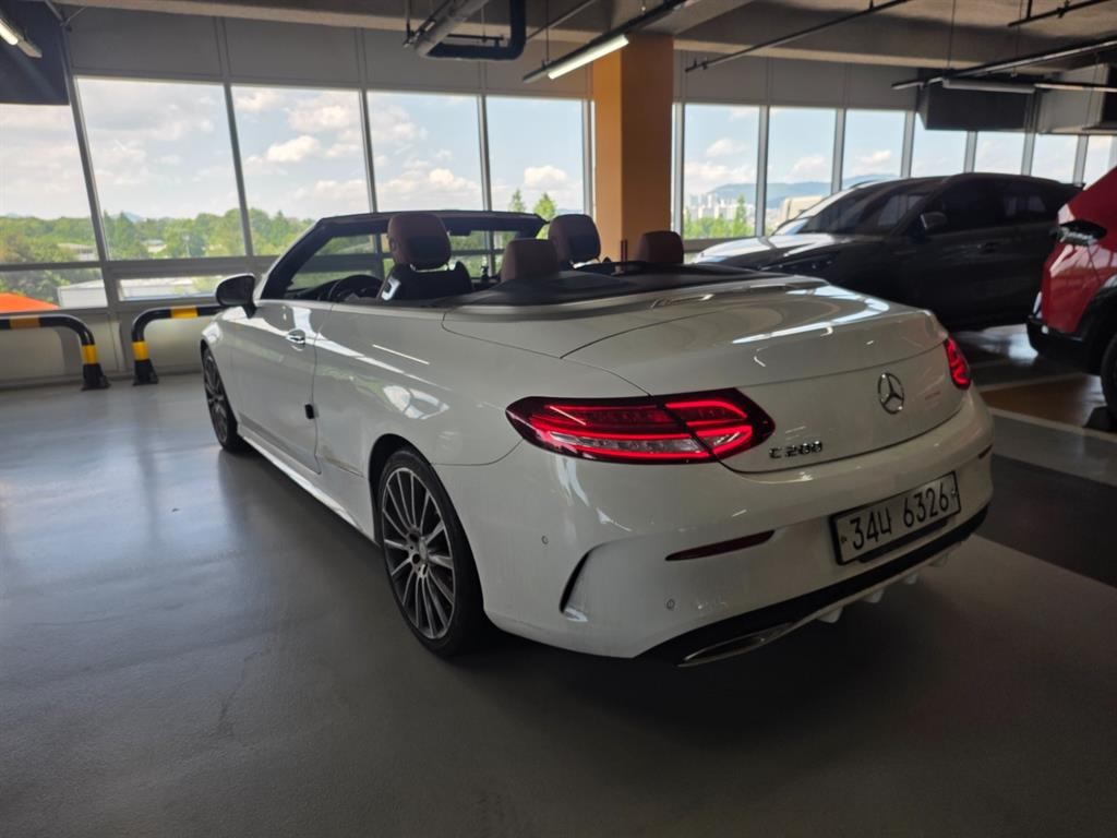 벤츠 C 클래스 C클래스 W205 C200 카브리올레 이미지 3