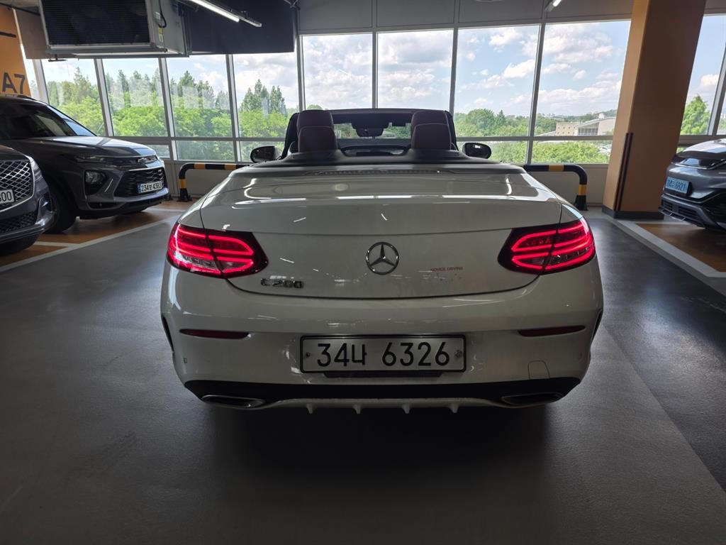 벤츠 C 클래스 C클래스 W205 C200 카브리올레 이미지 4