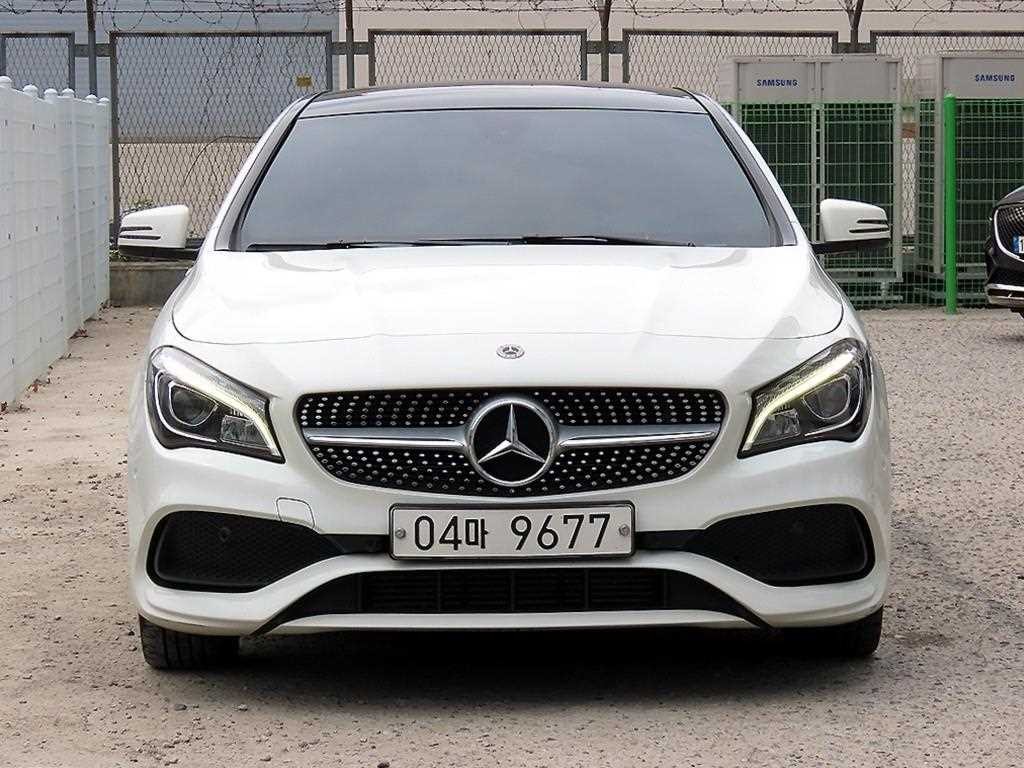 벤츠 CLA 클래스 CLA클래스 CLA 220 AMG LINE 이미지 2