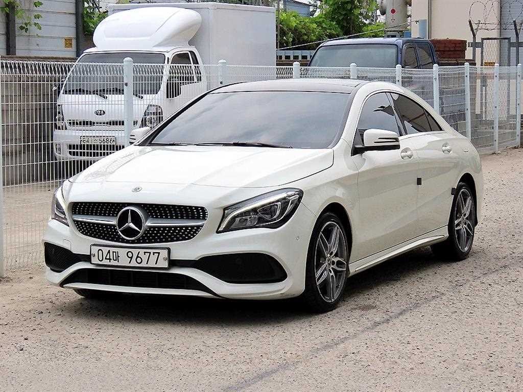 벤츠 CLA 클래스 CLA클래스 CLA 220 AMG LINE 이미지 3