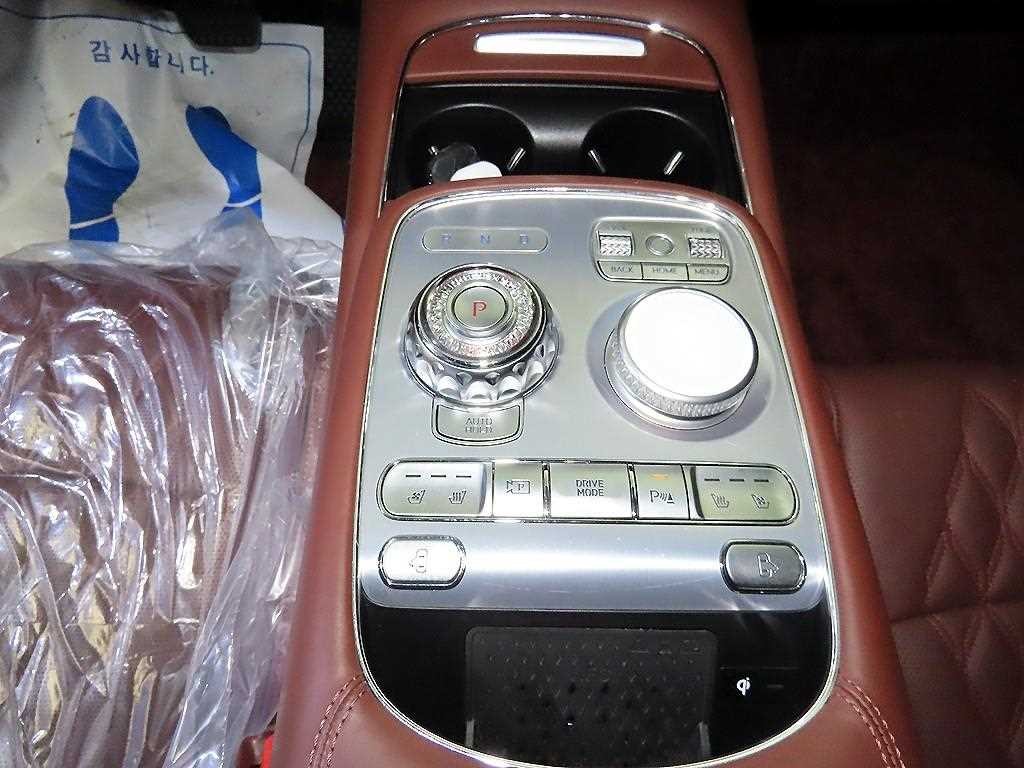 제네시스 G90 G90(RS4) 3.5T GDI e-S/C LWB AWD 기본형 이미지 12