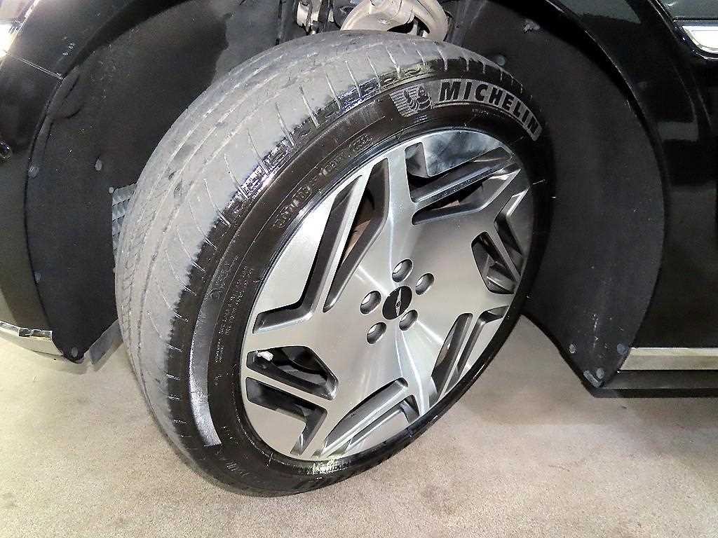제네시스 G90 G90(RS4) 3.5T GDI e-S/C LWB AWD 기본형 이미지 20