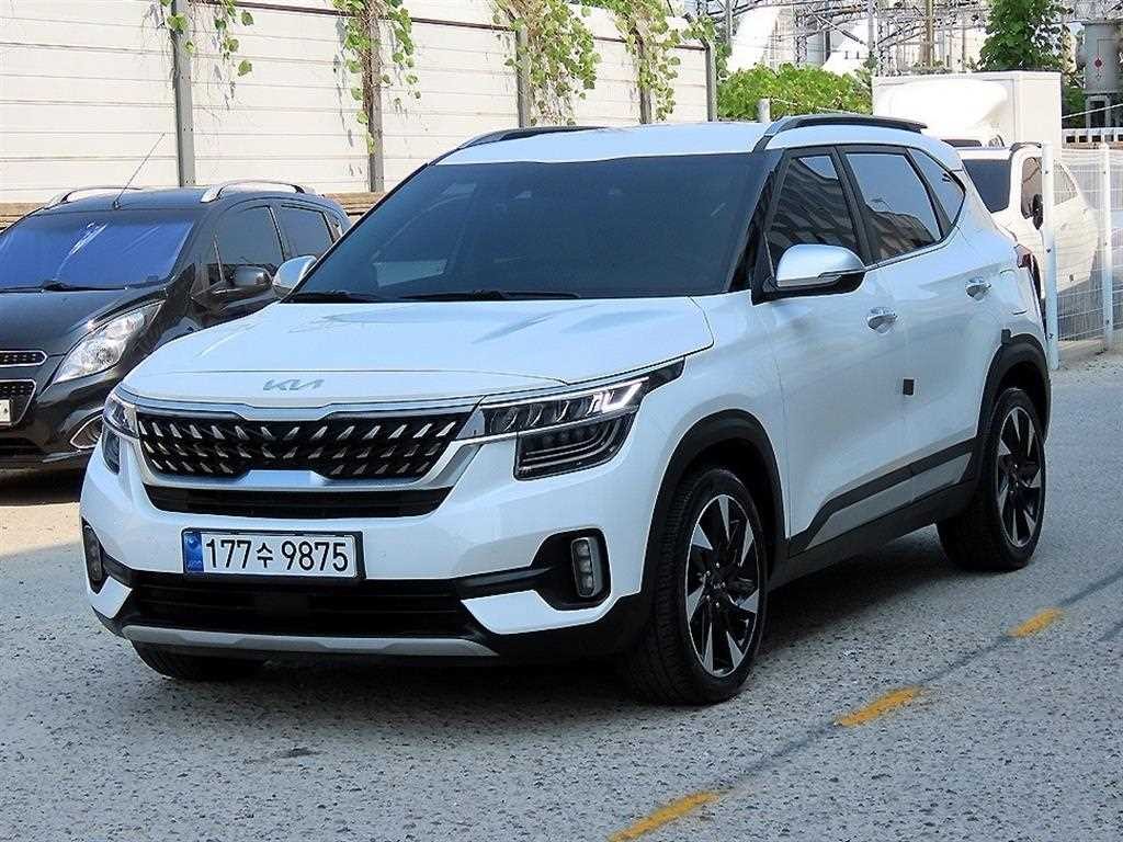기아 셀토스 가솔린 1.6 터보 2WD 그래비티 이미지 2