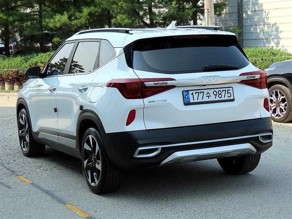 기아 셀토스 가솔린 1.6 터보 2WD 그래비티 이미지 3